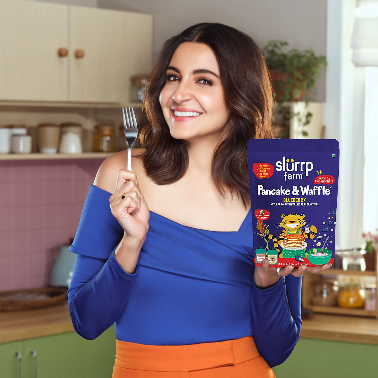 Slurrp Farm No Maida Pancake Mix | Instant Breakfast Mix made with Oats and Jowar | 100% Vegetarian Eggless Healthy Breakfast for Kids & Adults | With Real Blueberries- 150g