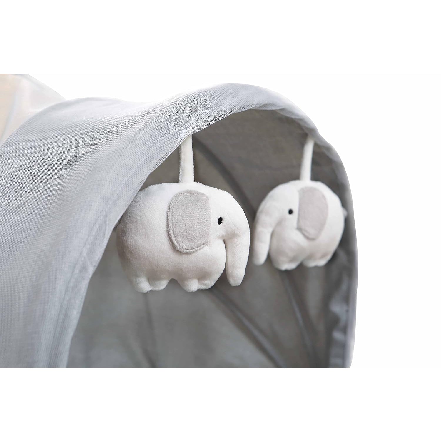 Mastela Deluxe 4 in 1 Bassinet, Cradle Swing & Bedside Sleeper for Birth to 36 Month Kids (White)