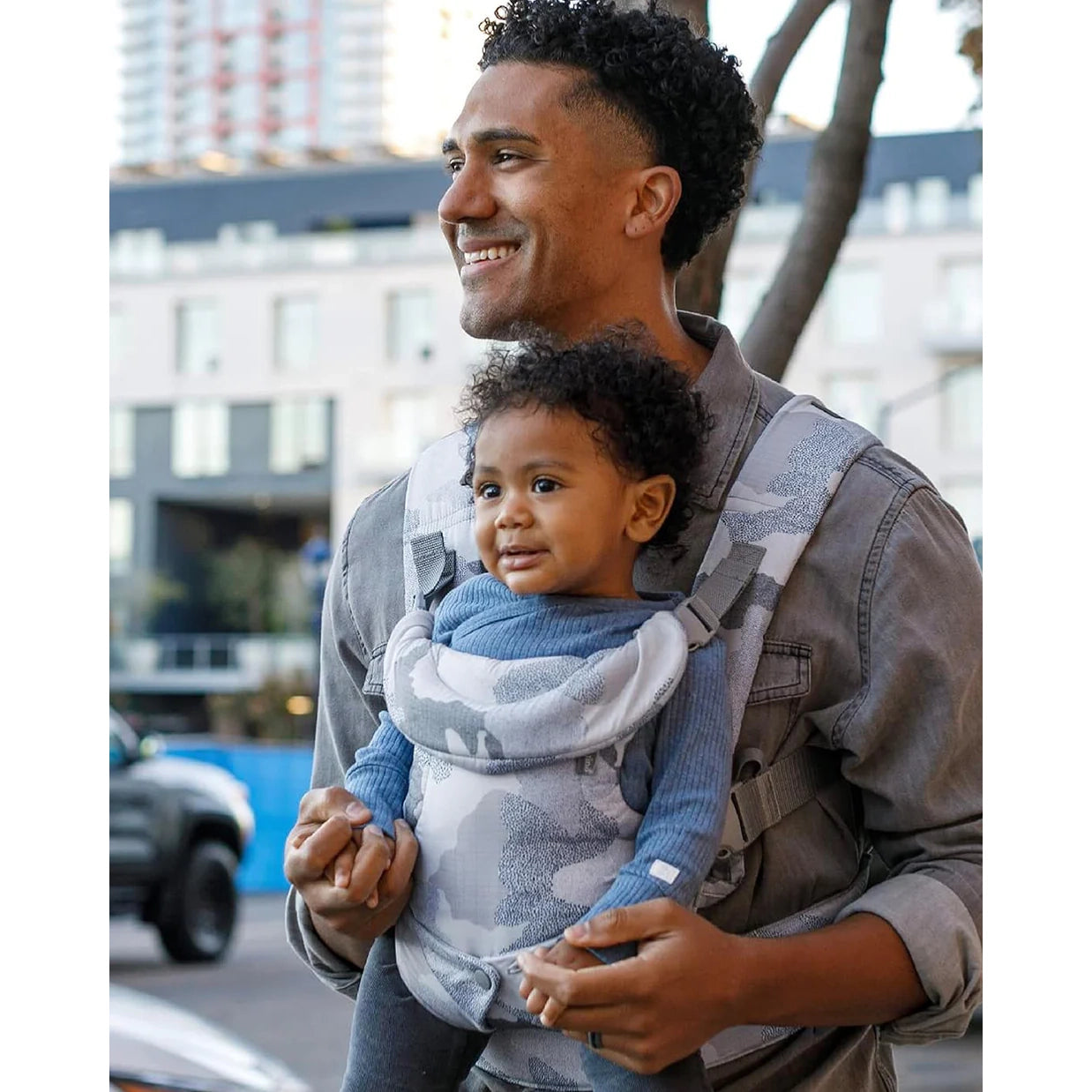 Infantino Flip 4-in-1 Convertible Baby Carrier-With 4 Carrying Positions-Head Support For Extra Comfort-Adjustable Waist Belt-For 0 to 3Y ( 3.5 to 14 Kg)-Grey