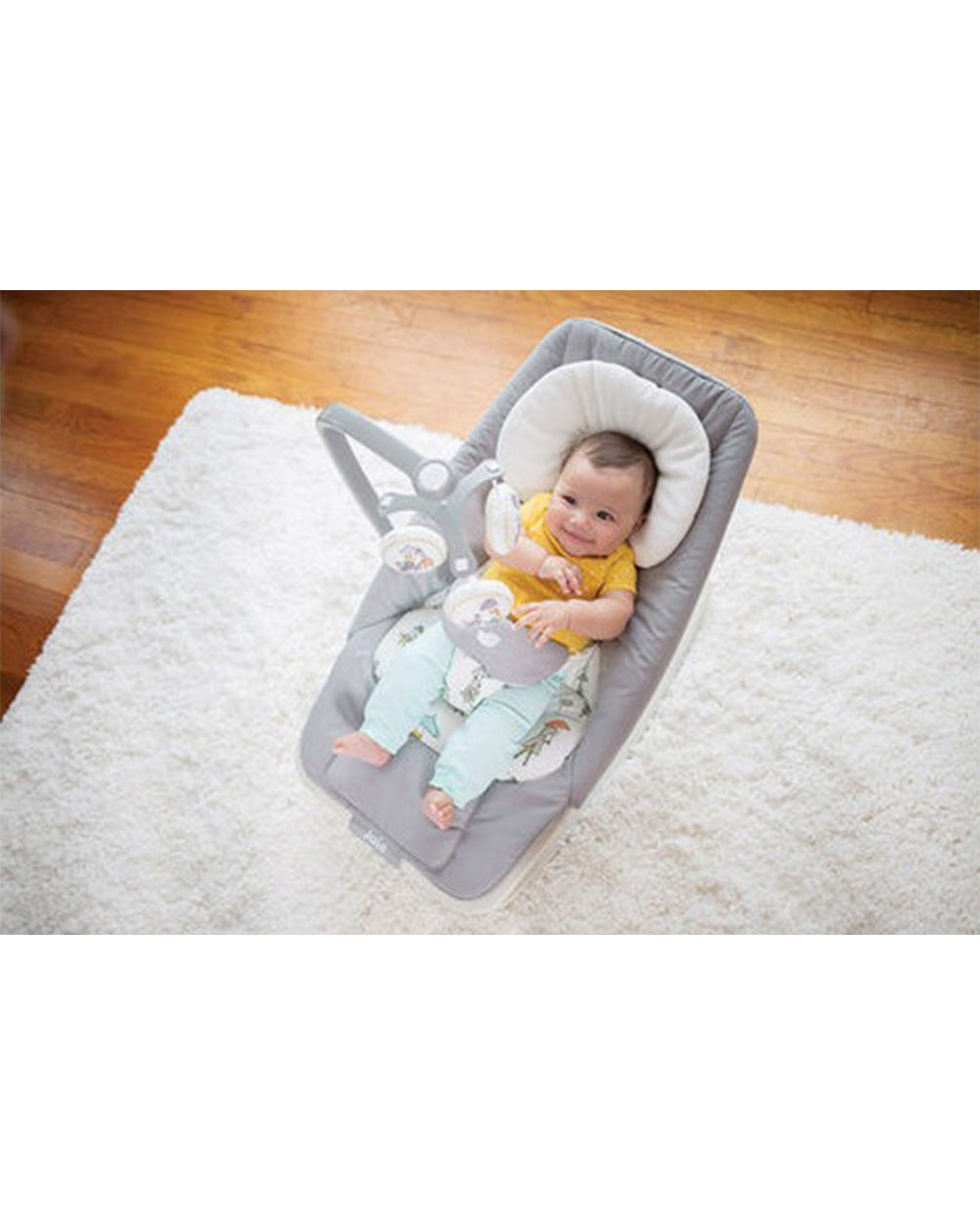 Joie Dreamer Rocker & Bouncer-3 Position Reclining Seat-2 Position Adjustable Leg Rest-With Removable & Rotating Toy Bar-2 Years Warranty-Upto 15 Kg-Ink