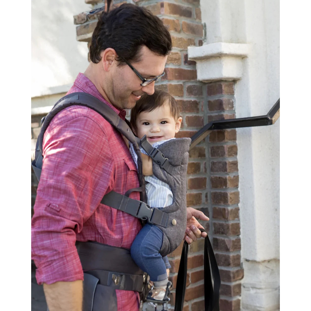 Infantino Flip 4-in-1 Convertible Baby Carrier-With 4 Carrying Positions-Head Support For Extra Comfort-Adjustable Waist Belt-For 0 to 3Y ( 3.5 to 14 Kg)-Grey