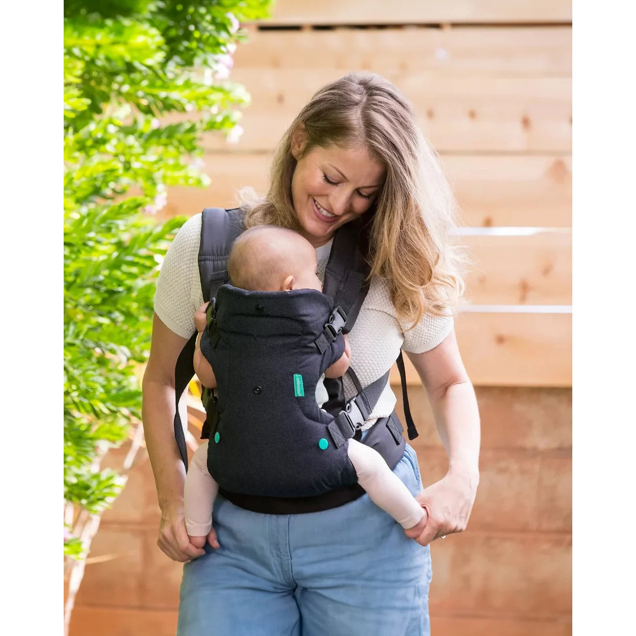 Infantino Flip 4-in-1 Convertible Baby Carrier-With 4 Carrying Positions-Head Support For Extra Comfort-Adjustable Waist Belt-For 0 to 3Y ( 3.5 to 14 Kg)-Grey