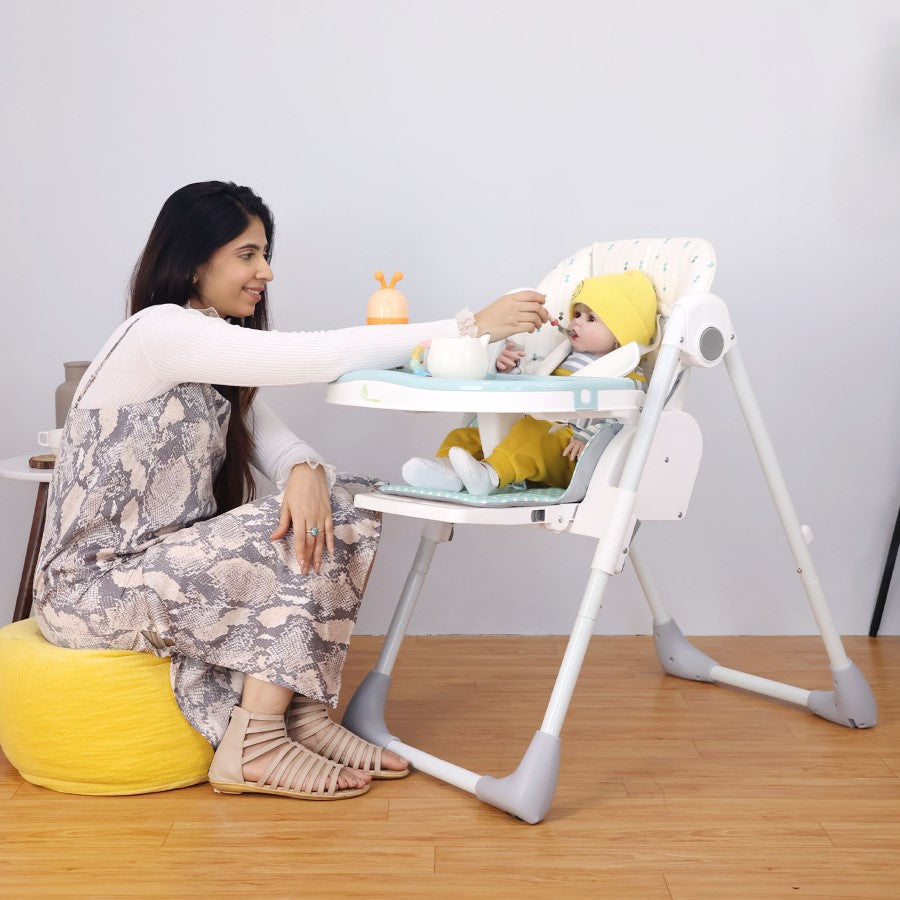 R for Rabbit Marshmallow Lite High Chair - 6 Level Height Adjustment, 3 Recline Modes, Adjustable & Removable Meal Tray