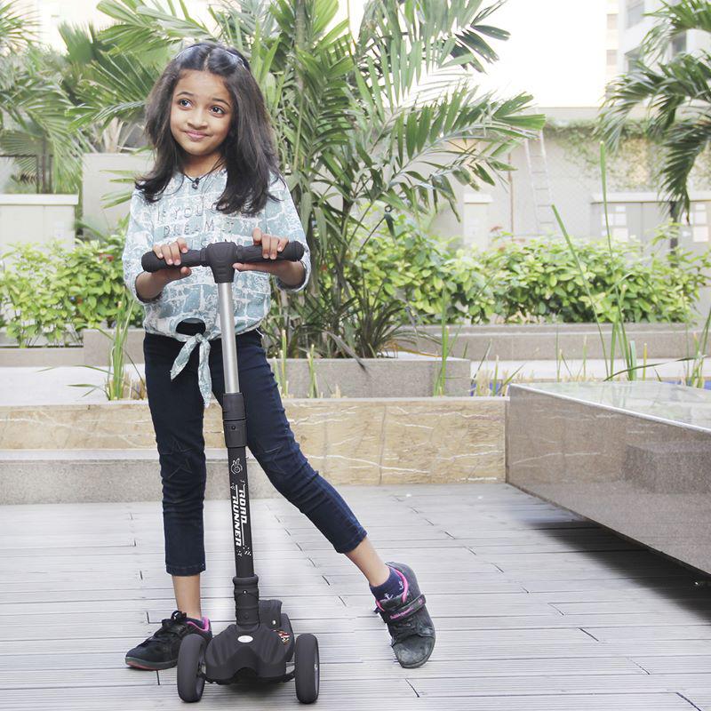 R for Rabbit Road Runner Scooter For Kids - PU LED Wheels, 4 Level Height Adjustment, Anti Slip Deck, Safety Certified, 3-Wheel scooter, Easy use, 3-7years