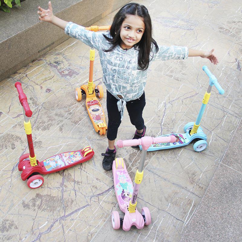 R for Rabbit Road Runner Scooter For Kids - PU LED Wheels, 4 Level Height Adjustment, Anti Slip Deck, Safety Certified, 3-Wheel scooter, Easy use, 3-7years